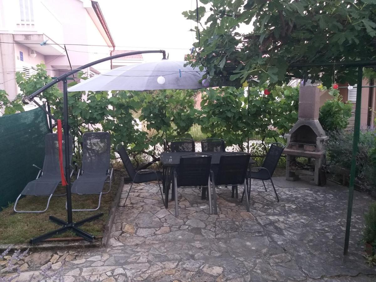Apartman Zvoncica Vrsi Exterior foto